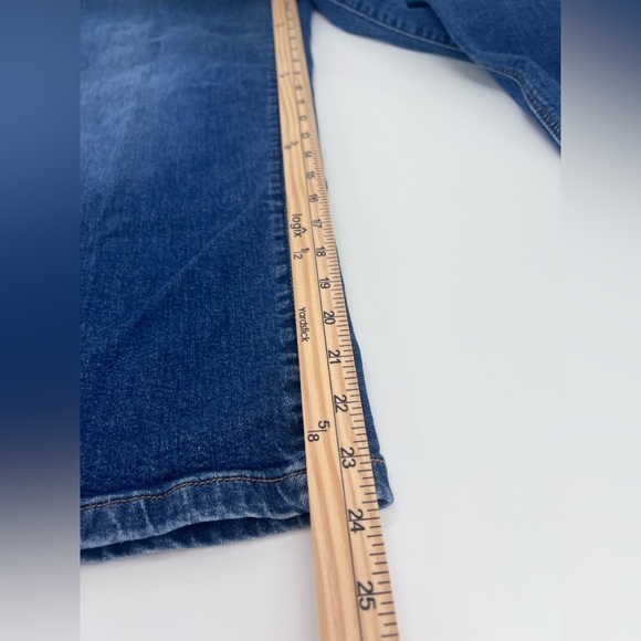 Levi’s Women’s Size 31 Mile High Wide Leg Button Fly Cropped Jeans Casual - Picture 6 of 10